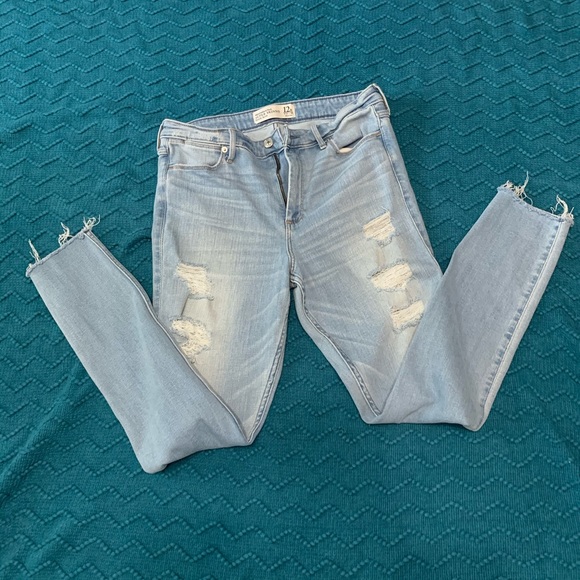 Abercrombie jeans - Picture 1 of 5